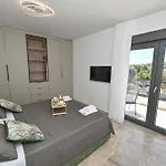 Donatus Villa