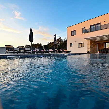 Villa Donatus *
