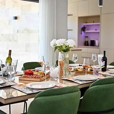 Donatus Vila Murvica (Policnik)