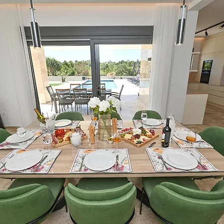 Donatus Vila Murvica (Policnik)